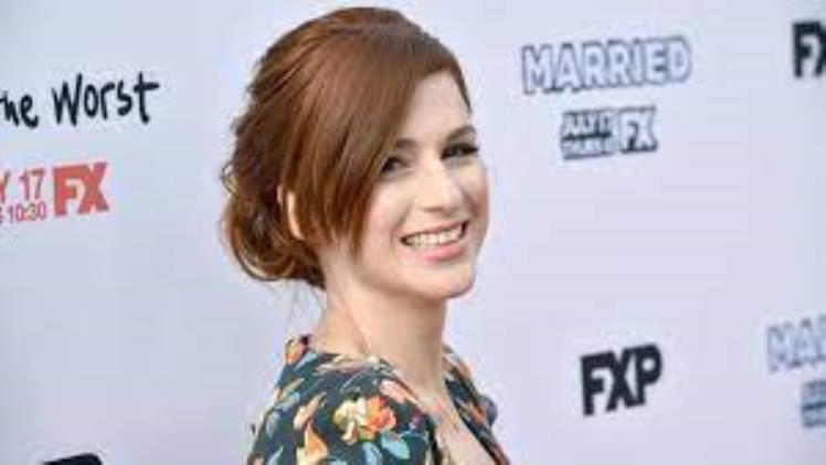 Aya Cash Height, Weight, Age, Bio, Body Stats, Net Worth & Wiki