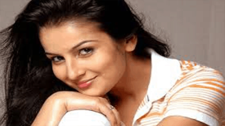Priyanka Bassi Height, Weight, Age, Bio, Body Stats, Net Worth & Wiki