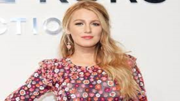 Blake Lively Height, Weight, Age, Bio, Body Stats, Net Worth & Wiki ...